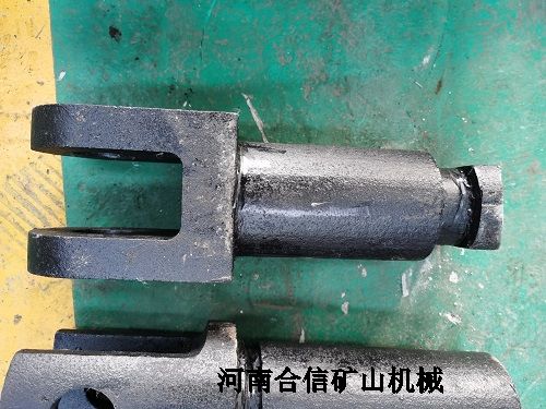 點擊查看【推移千斤頂φ160/105*900】大圖 aspcms平煤機液壓支架